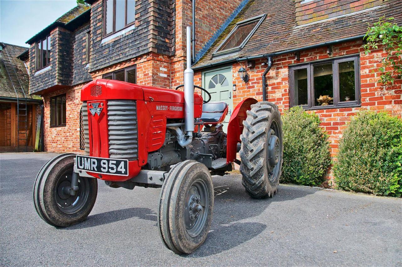 Northlands Farm - Old Farm Cottage Chichester Bagian luar foto